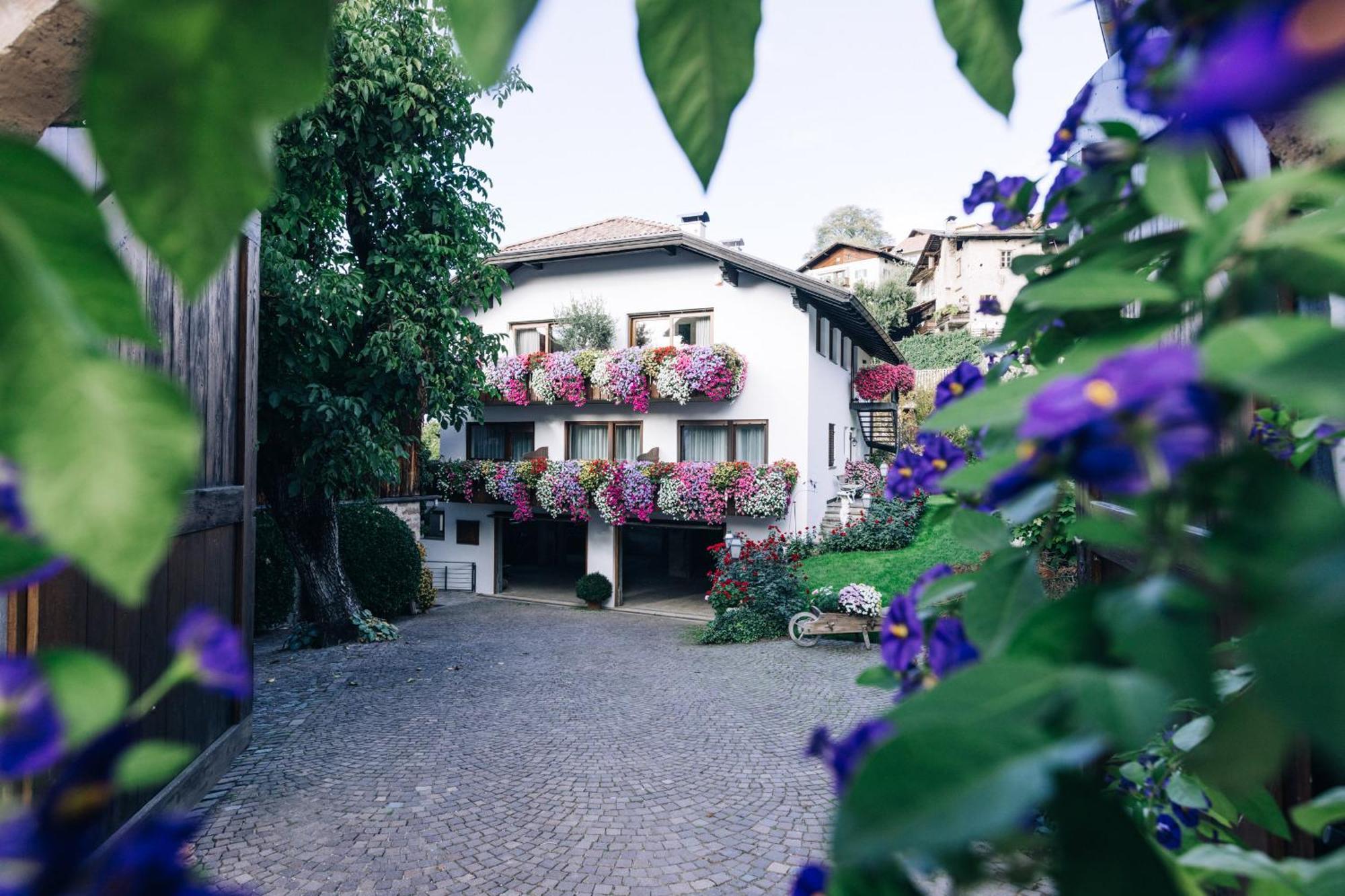Amplatz 1523 - B&B And Suites Montagna Bagian luar foto